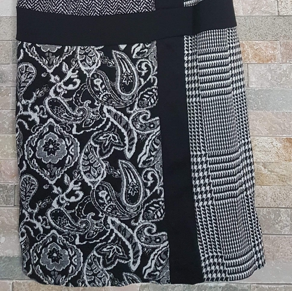 JOLIE mixed of prints Dress - Picture 3 of 6